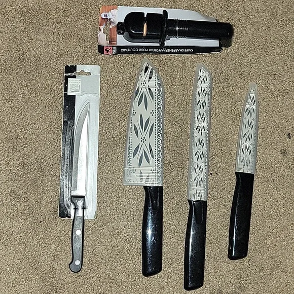 Knife Set (With Knife Sharpener) - Picture 3 of 4